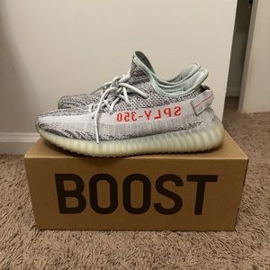 YEEZY 350 “BLUE TINT”
